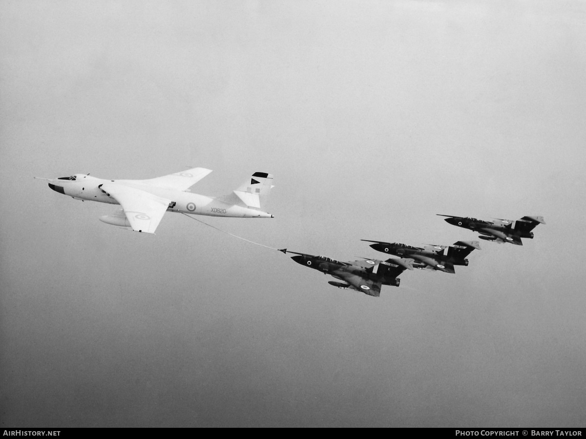 Aircraft Photo of XD820 | Vickers Valiant BK1 | UK - Air Force | AirHistory.net #624145