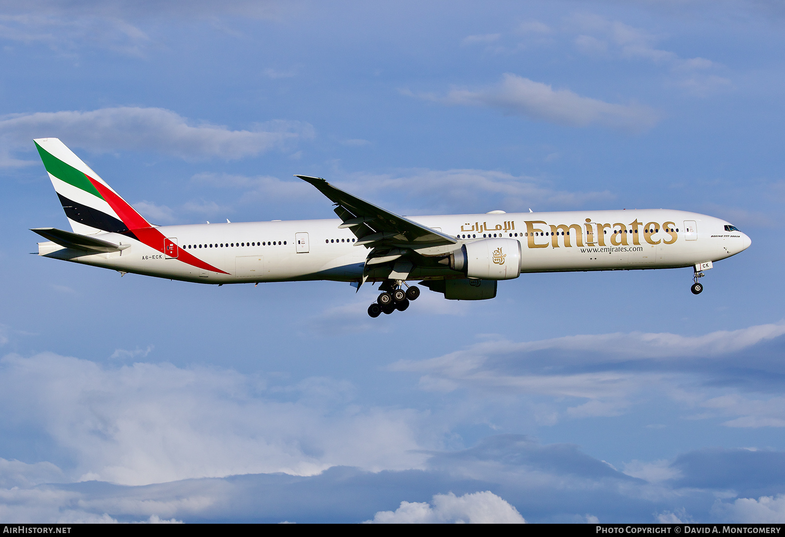 Aircraft Photo of A6-ECK | Boeing 777-31H/ER | Emirates | AirHistory.net #624156