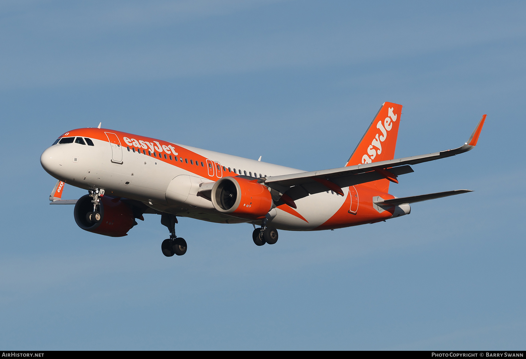 Aircraft Photo of G-UZLB | Airbus A320-251N | EasyJet | AirHistory.net #624255