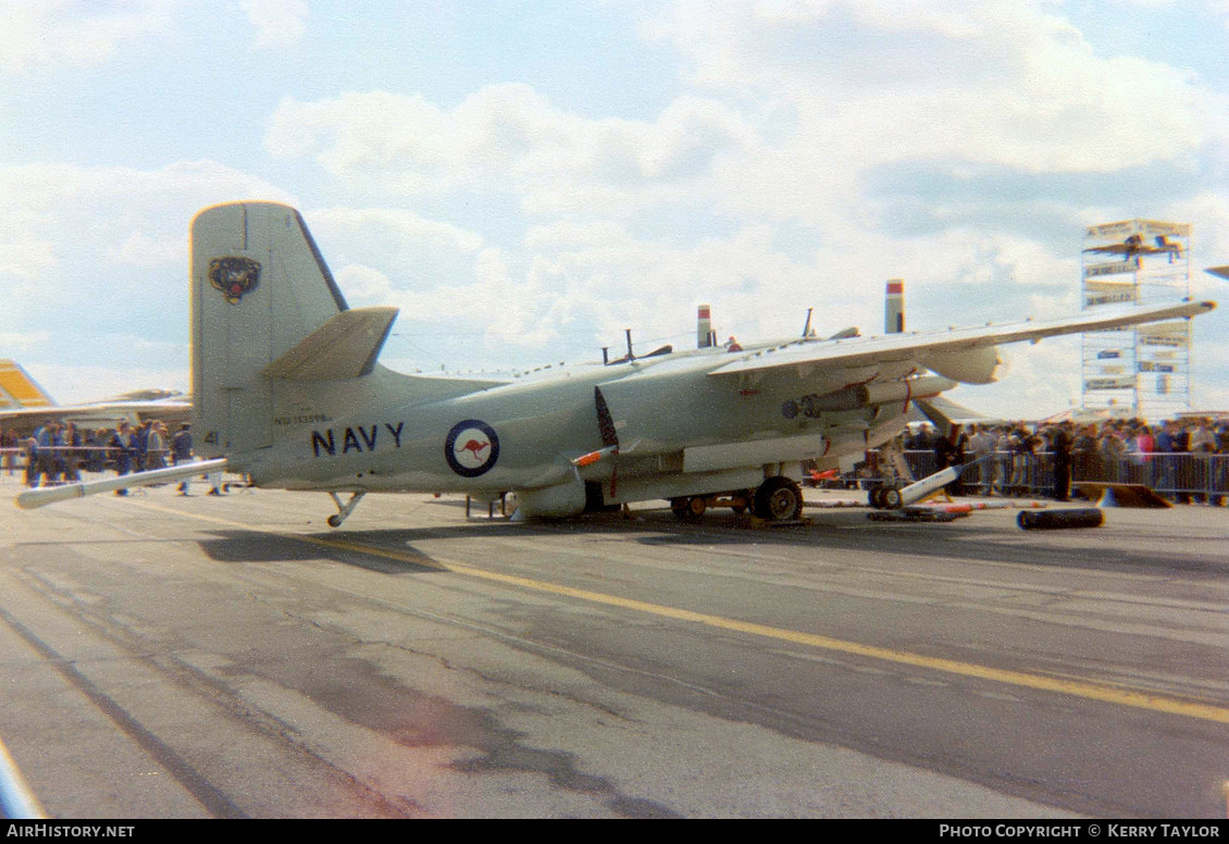 Aircraft Photo of N12-153598 | Grumman S-2E Tracker | Australia - Navy | AirHistory.net #624291