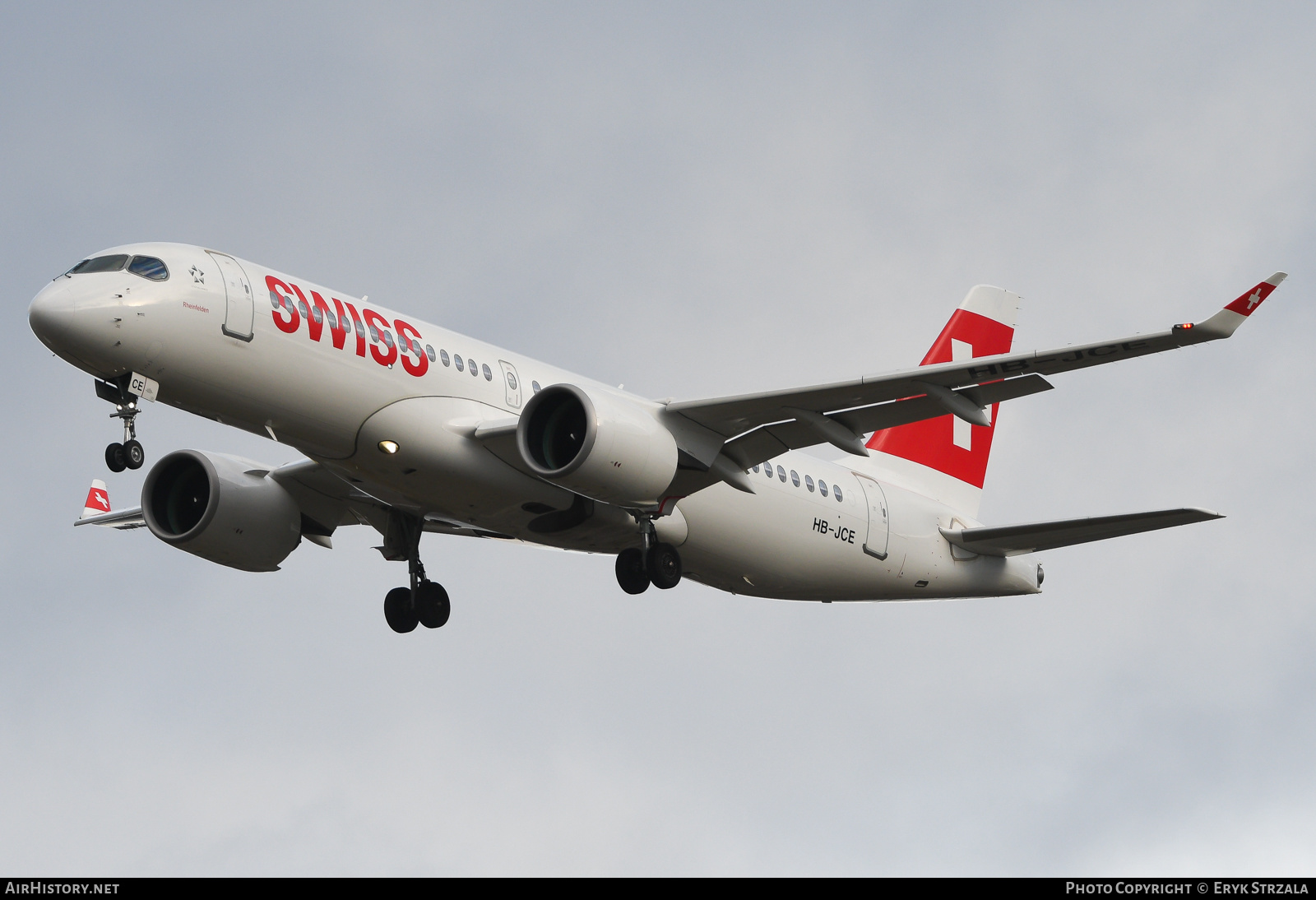 Aircraft Photo of HB-JCE | Bombardier CSeries CS300 (BD-500-1A11) | Swiss International Air Lines | AirHistory.net #624355