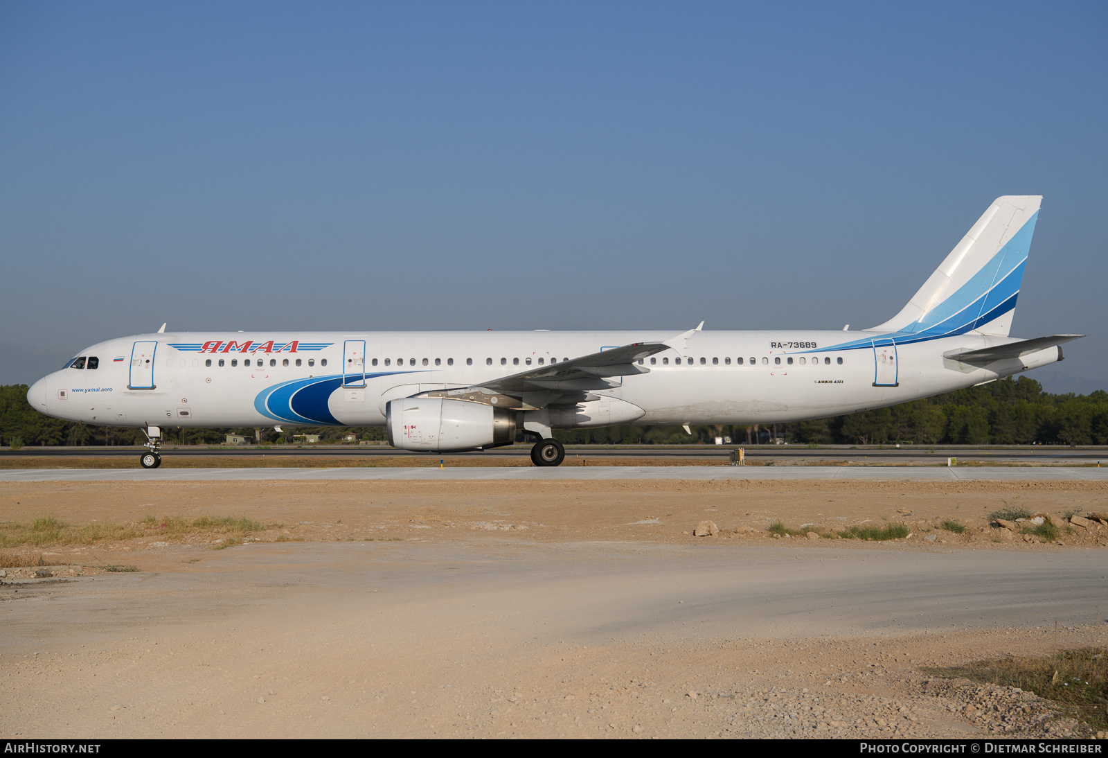 Aircraft Photo of RA-73689 | Airbus A321-231 | Yamal Airlines | AirHistory.net #624405