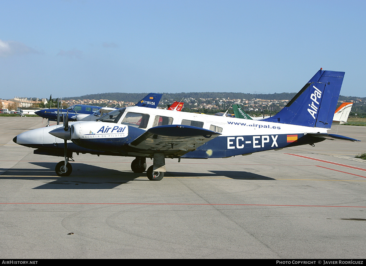 Aircraft Photo of EC-EPX | Piper PA-34-220T Seneca III | Air Pal - Escuela de Pilotos | AirHistory.net #624426