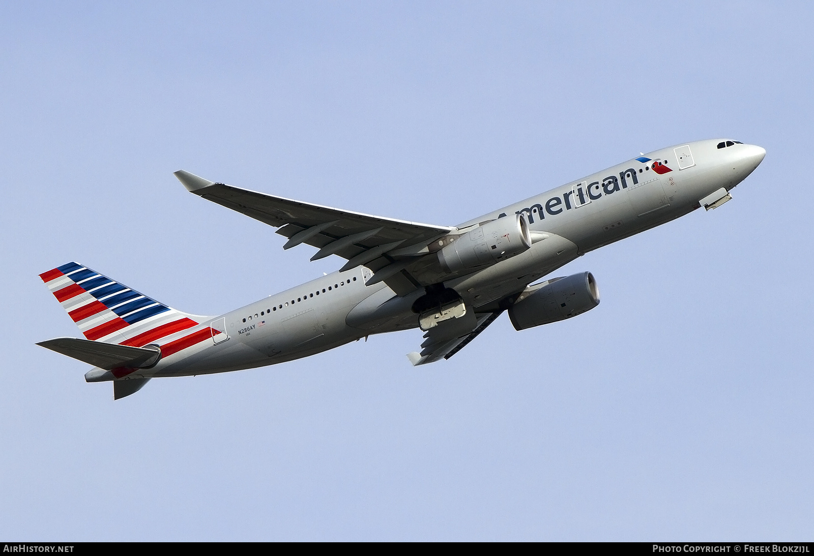 Aircraft Photo of N286AY | Airbus A330-243 | American Airlines | AirHistory.net #624433
