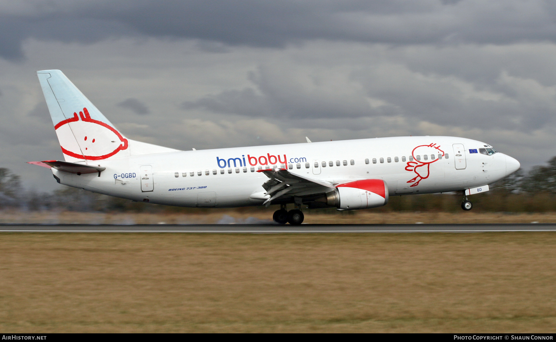 Aircraft Photo of G-OGBD | Boeing 737-3L9 | Bmibaby | AirHistory.net #624537