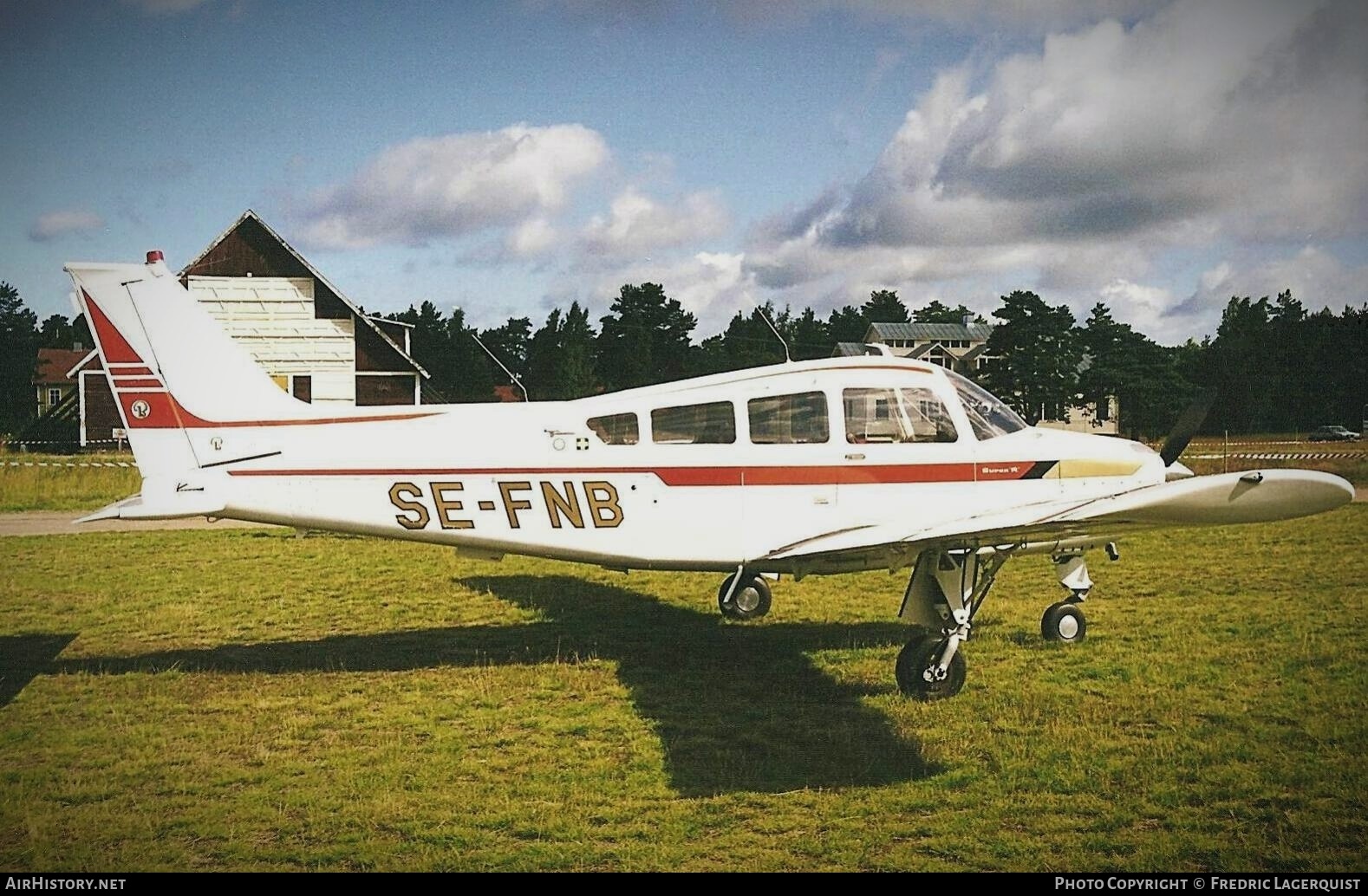 Aircraft Photo of SE-FNB | Beech A24R Musketeer Super R | AirHistory.net #624539