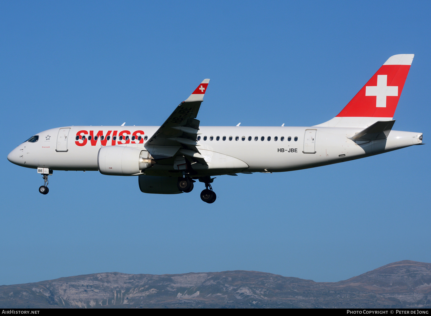 Aircraft Photo of HB-JBE | Bombardier CSeries CS100 (BD-500-1A10) | Swiss International Air Lines | AirHistory.net #624552