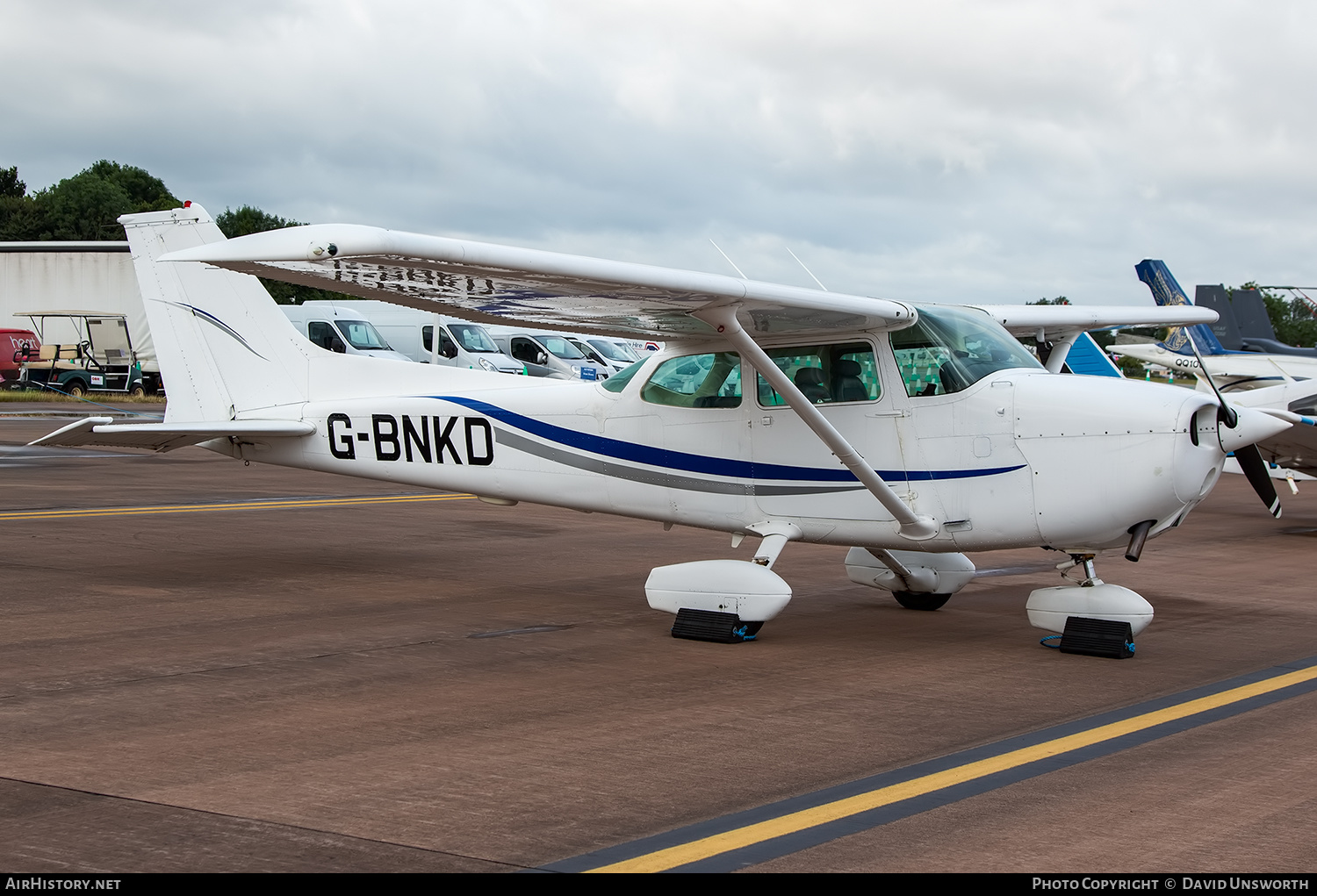 Aircraft Photo of G-BNKD | Cessna 172N Skyhawk | AirHistory.net #624553