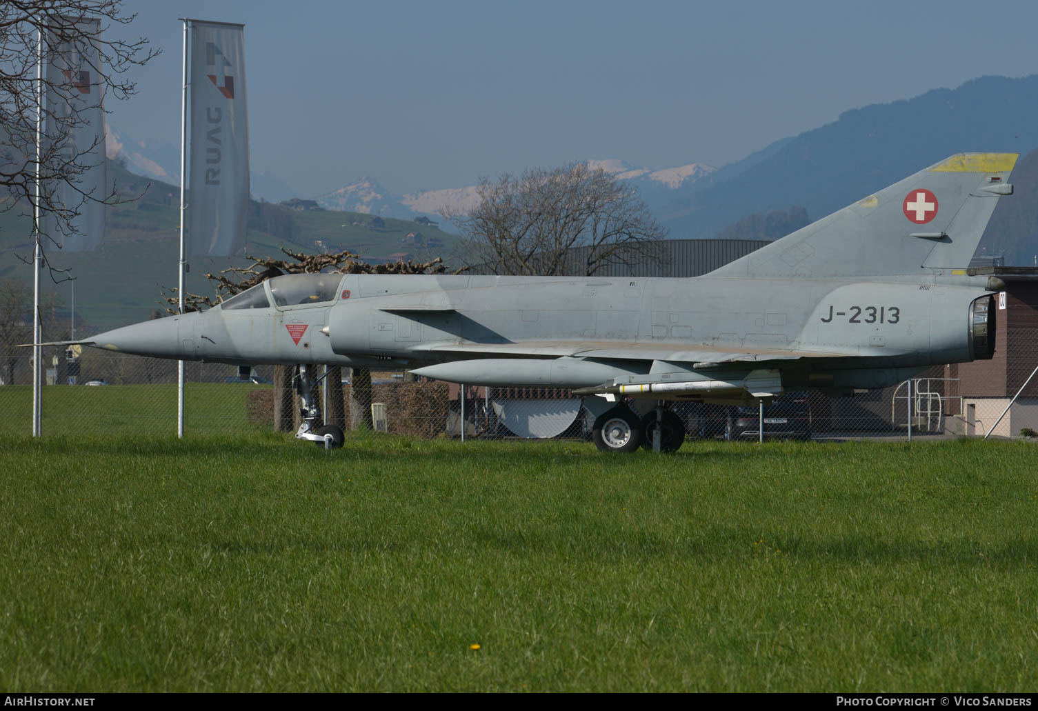 Aircraft Photo of J-2313 | Dassault Mirage IIIS | Switzerland - Air Force | AirHistory.net #624595