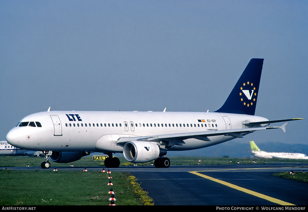 Aircraft Photo of EC-IEP | Airbus A320-214 | LTE International Airways | AirHistory.net #624658
