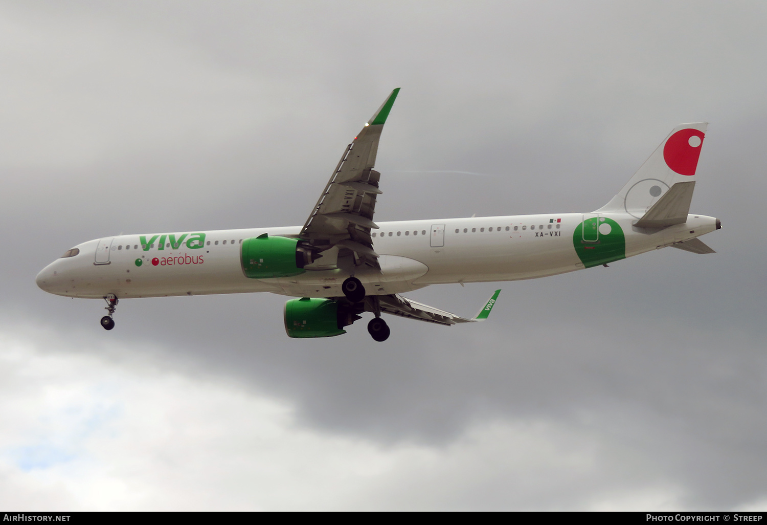 Aircraft Photo of XA-VXI | Airbus A321-271NX | Viva Aerobús | AirHistory.net #624670