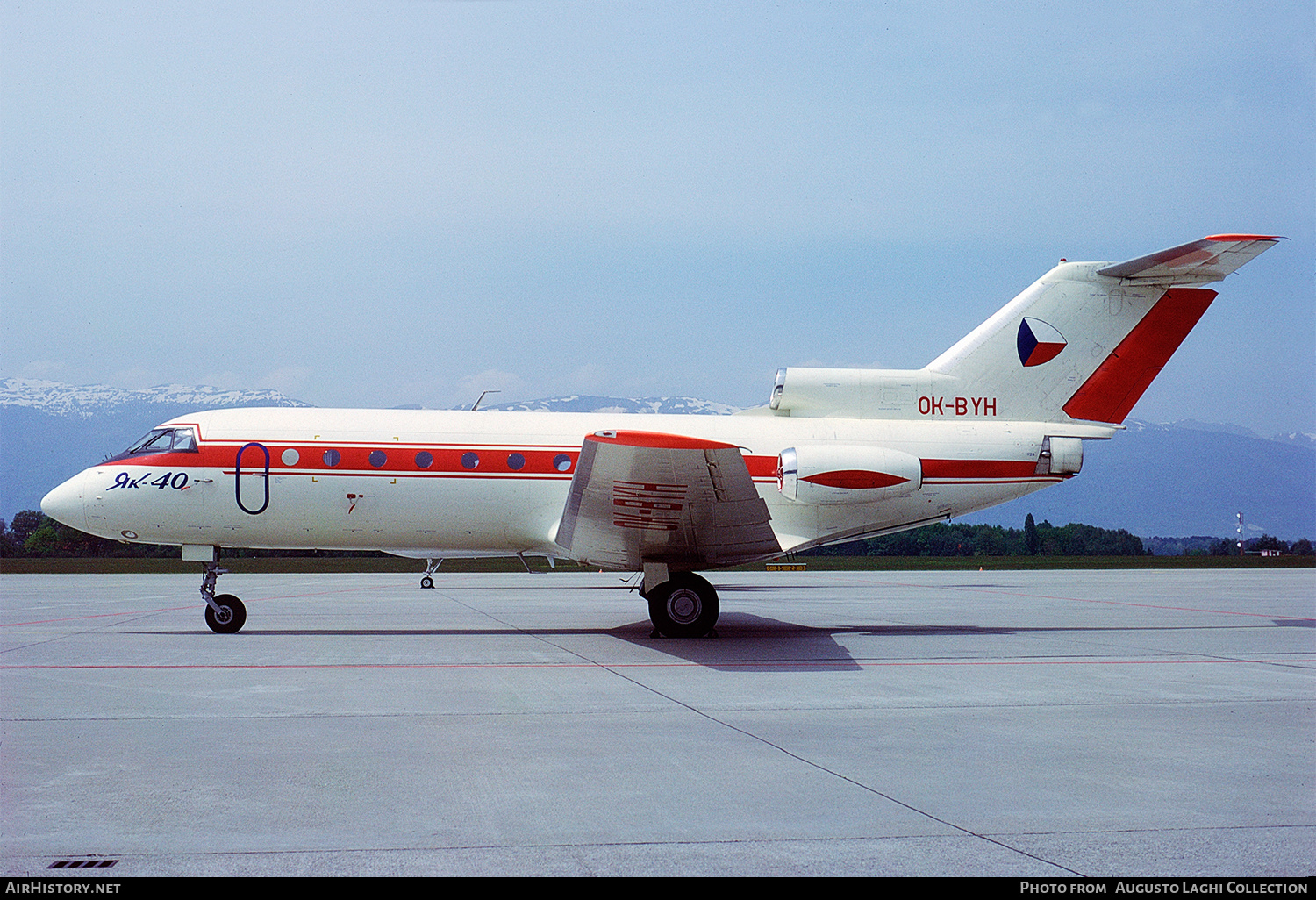 Aircraft Photo of OK-BYH | Yakovlev Yak-40 | Czechoslovakia Government | AirHistory.net #624672