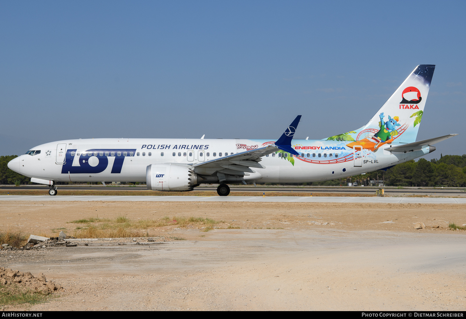 Aircraft Photo of SP-LVL | Boeing 737-8 Max 8 | LOT Polish Airlines - Polskie Linie Lotnicze | AirHistory.net #624819