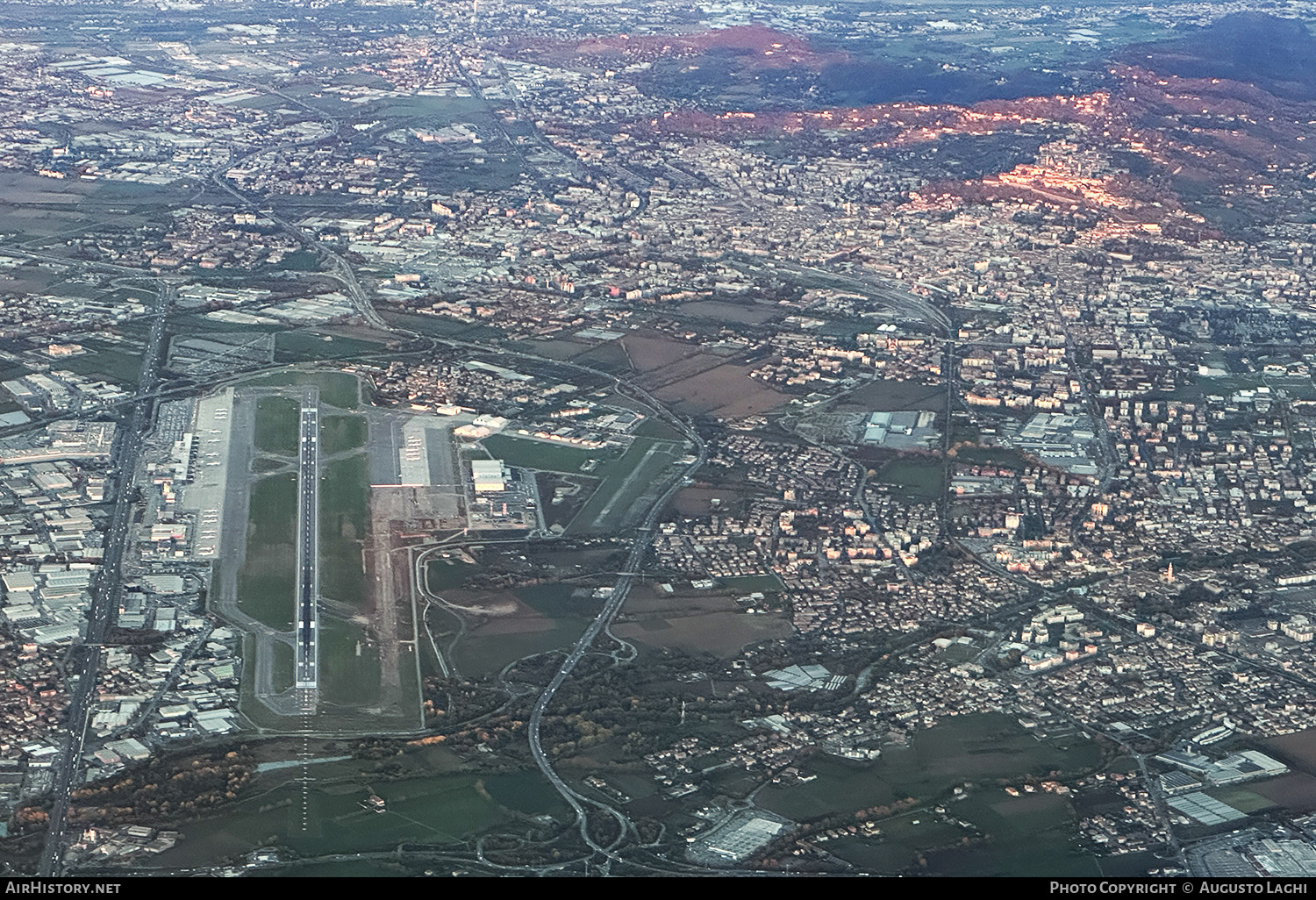Airport photo of Bergamo - Orio al Serio (LIME / BGY) in Italy | AirHistory.net #624854