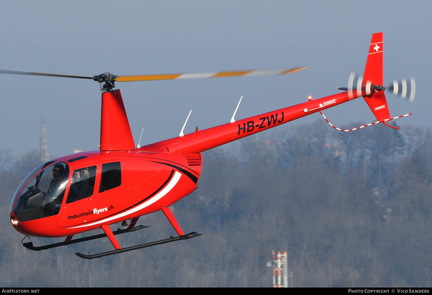 Aircraft Photo of HB-ZWJ | Robinson R-44 Raven II | Mountain Flyers | AirHistory.net #624918