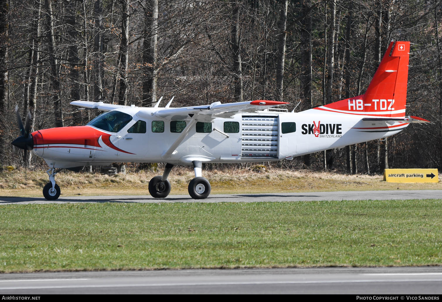 Aircraft Photo of HB-TDZ | Cessna 208B Grand Caravan EX | Scenic Air | AirHistory.net #624929