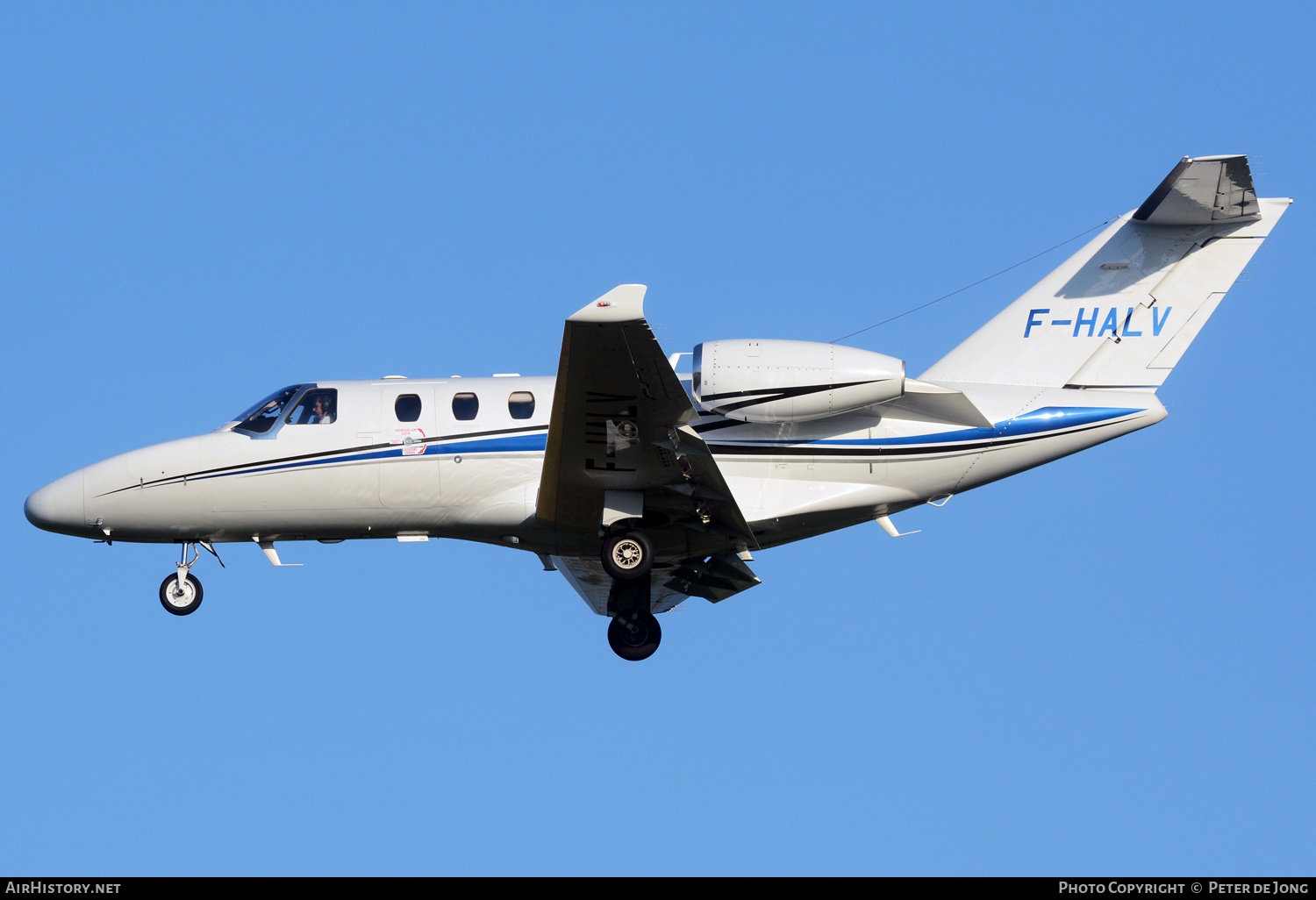 Aircraft Photo of F-HALV | Cessna 525 CitationJet M2 | AirHistory.net #624953