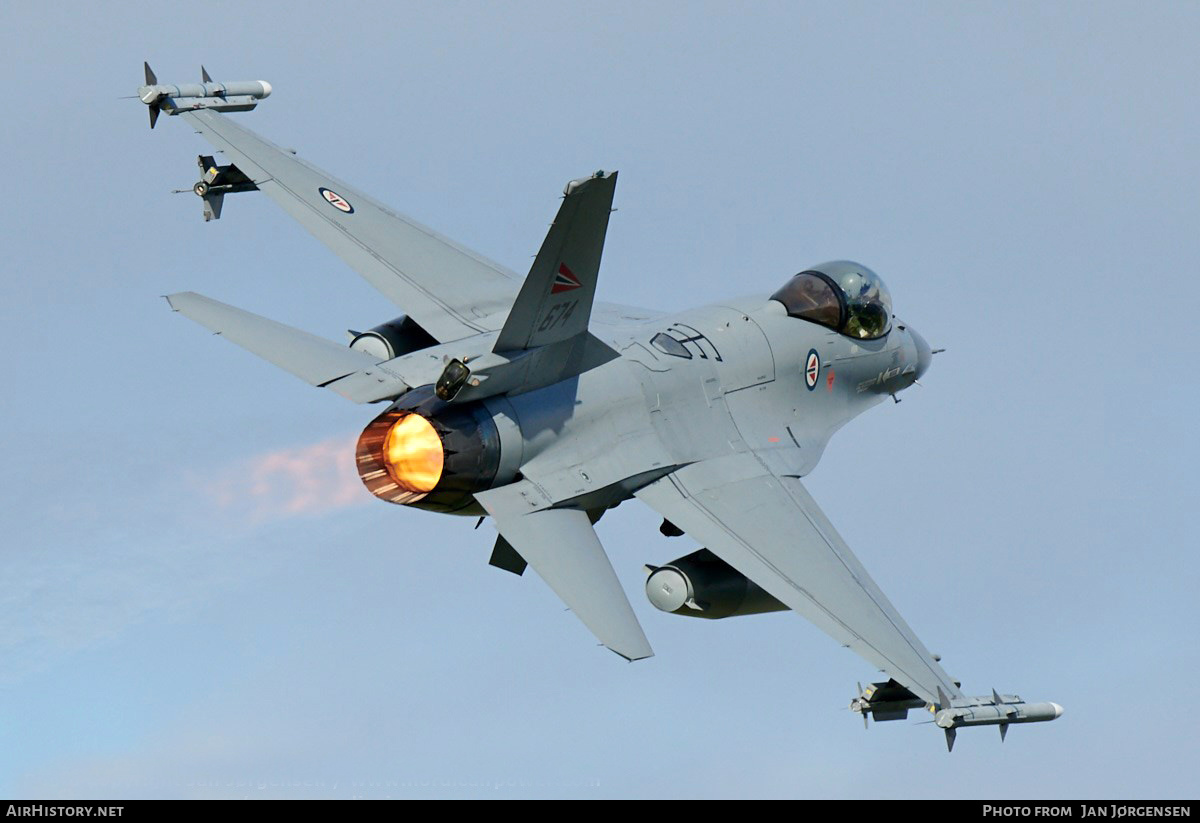 Aircraft Photo of 674 | General Dynamics F-16AM Fighting Falcon | Norway - Air Force | AirHistory.net #624990