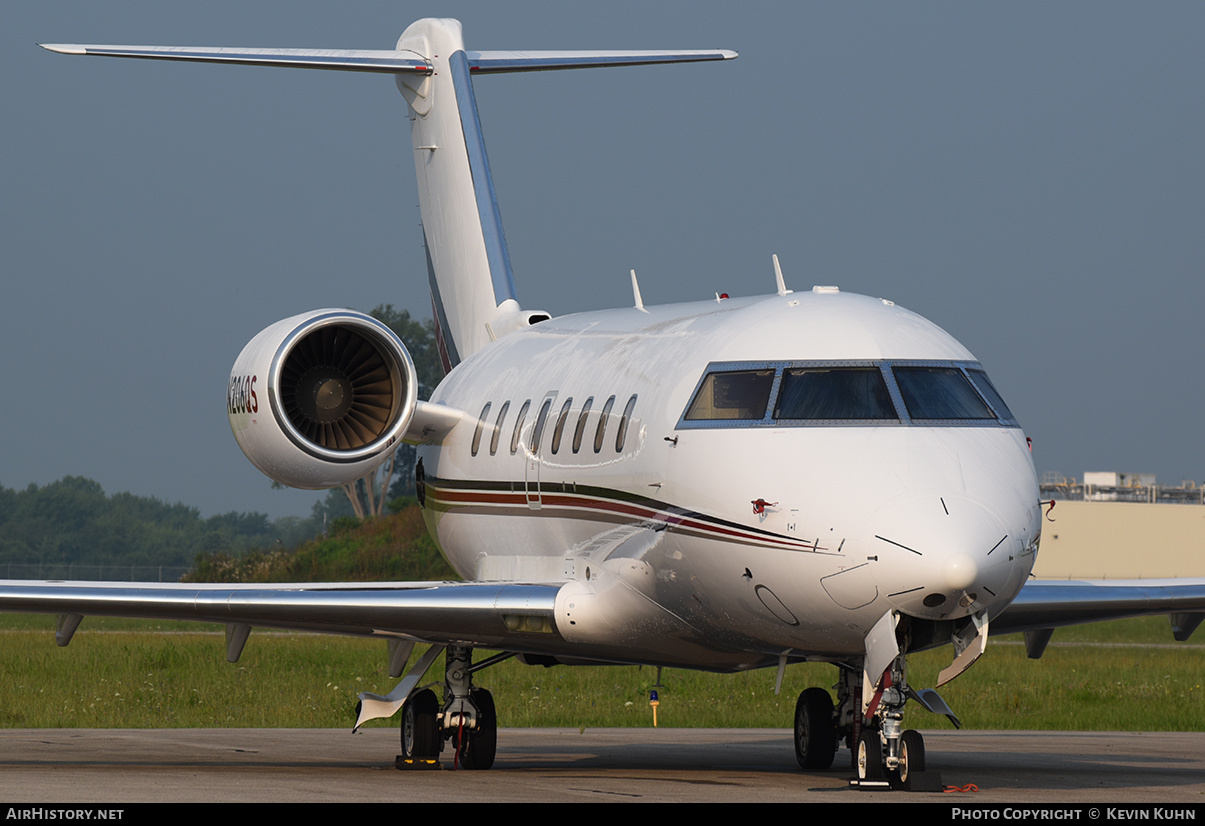 Aircraft Photo of N206QS | Bombardier Challenger 605 (CL-600-2B16) | AirHistory.net #624999