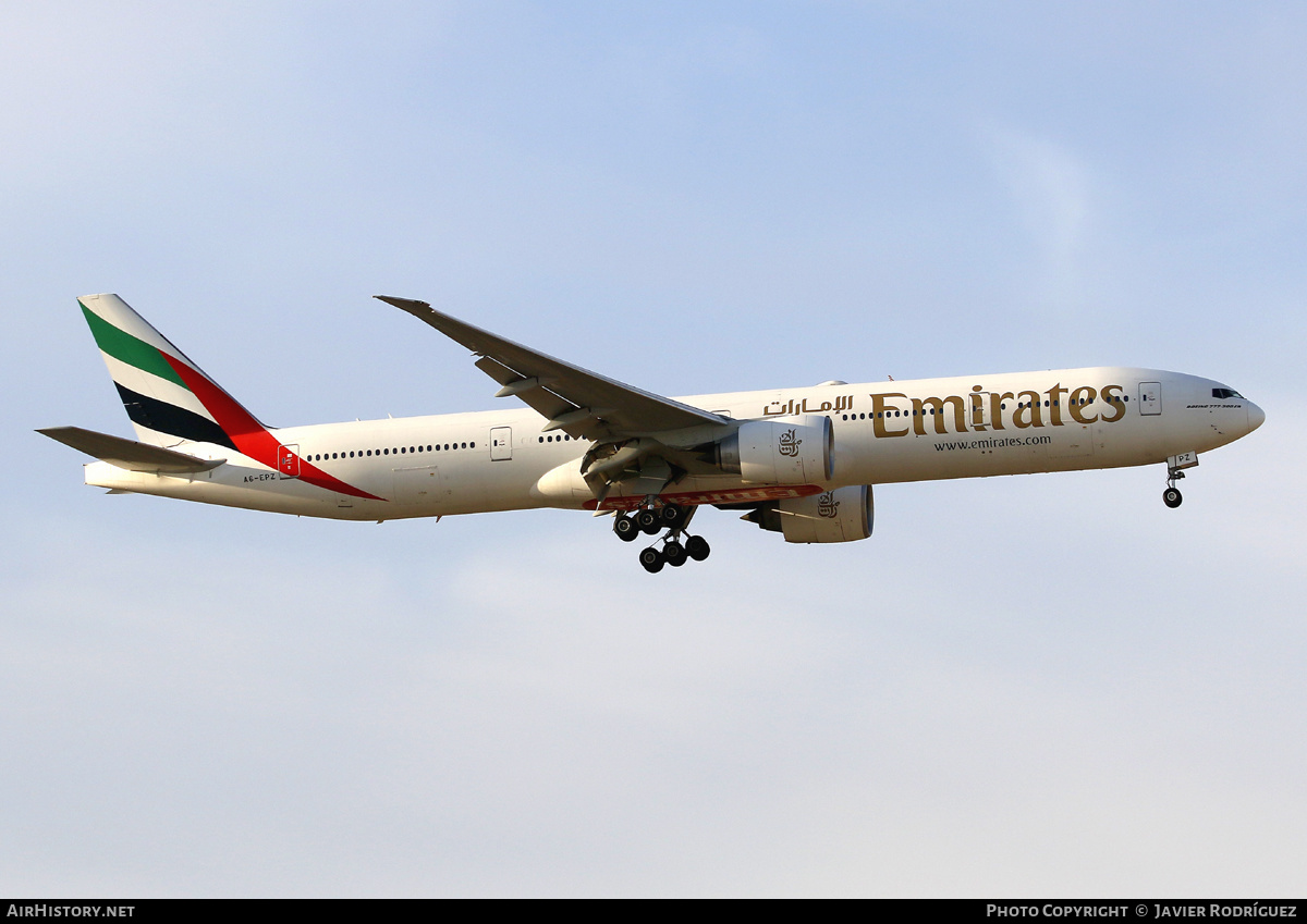 Aircraft Photo of A6-EPZ | Boeing 777-300/ER | Emirates | AirHistory.net #625071