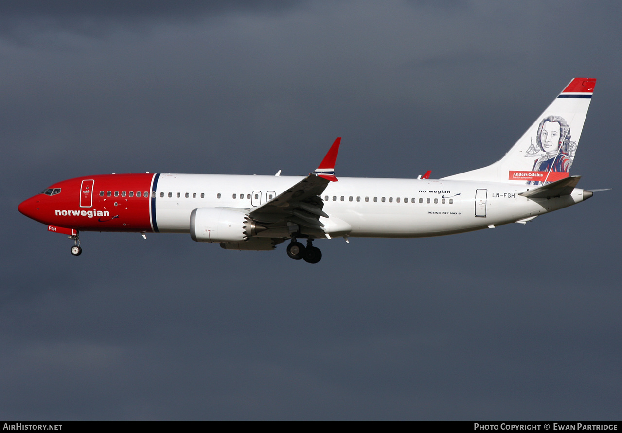 Aircraft Photo of LN-FGH | Boeing 737-8 Max 8 | Norwegian | AirHistory.net #625096