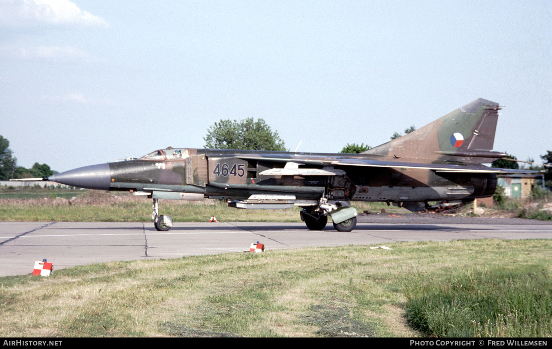 Aircraft Photo of 4645 | Mikoyan-Gurevich MiG-23ML | Czechoslovakia - Air Force | AirHistory.net #625101