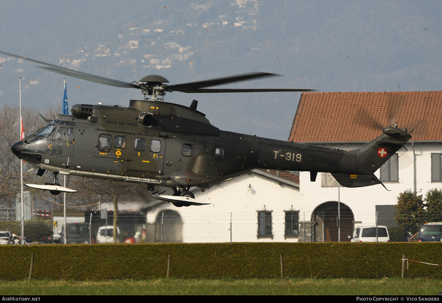 Aircraft Photo of T-319 | Aerospatiale TH06 Super Puma (AS-332M1) | Switzerland - Air Force | AirHistory.net #625192
