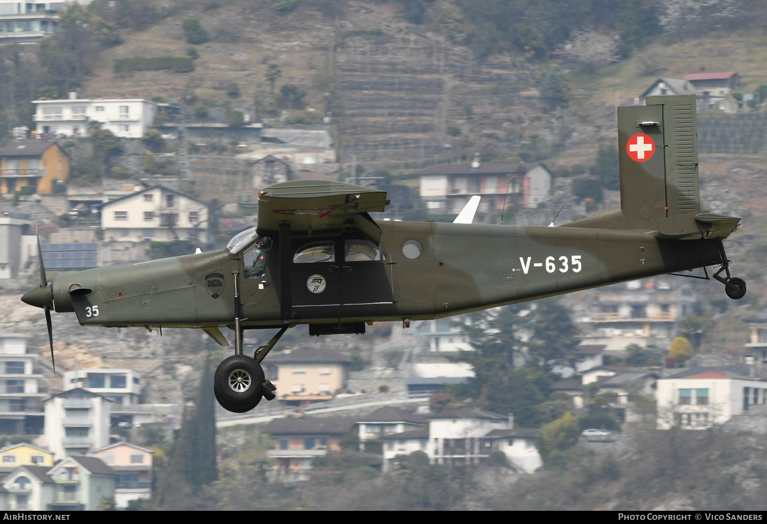 Aircraft Photo of V-635 | Pilatus PC-6/B2-H2M Turbo Porter | Switzerland - Air Force | AirHistory.net #625200