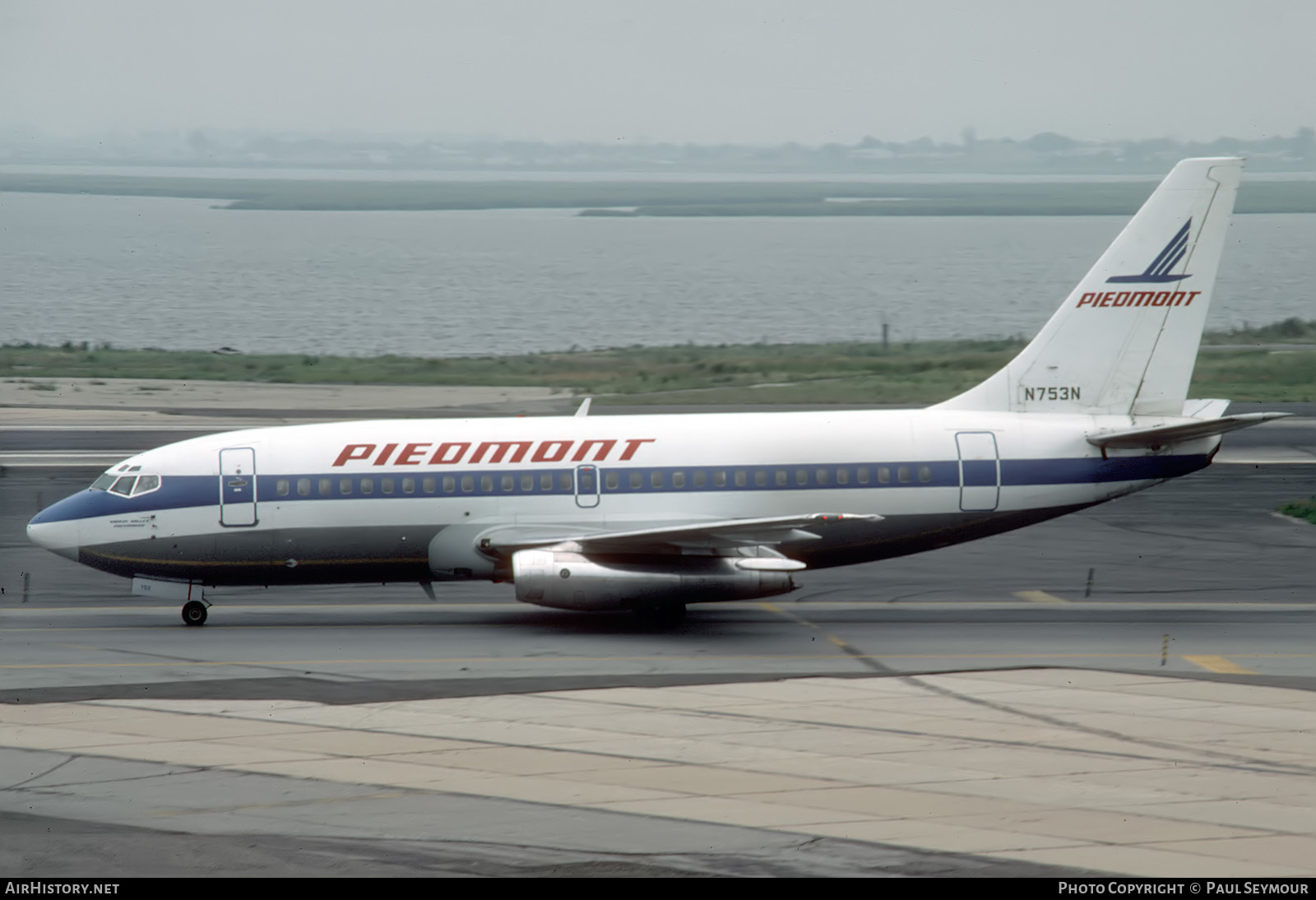 Aircraft Photo of N753N | Boeing 737-2H5 | Piedmont Airlines | AirHistory.net #625231
