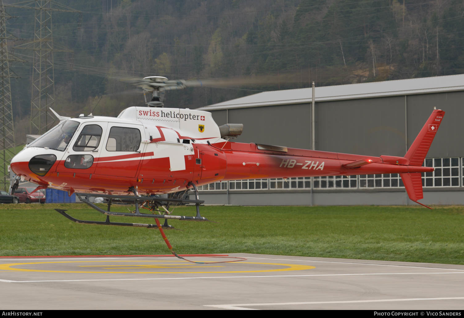Aircraft Photo of HB-ZHA | Eurocopter AS-350B-3 Ecureuil | Swiss Helicopter | AirHistory.net #625247