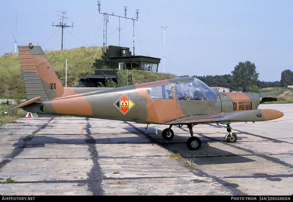 Aircraft Photo of 21 | Zlin Z-43 | East Germany - Air Force | AirHistory.net #625296