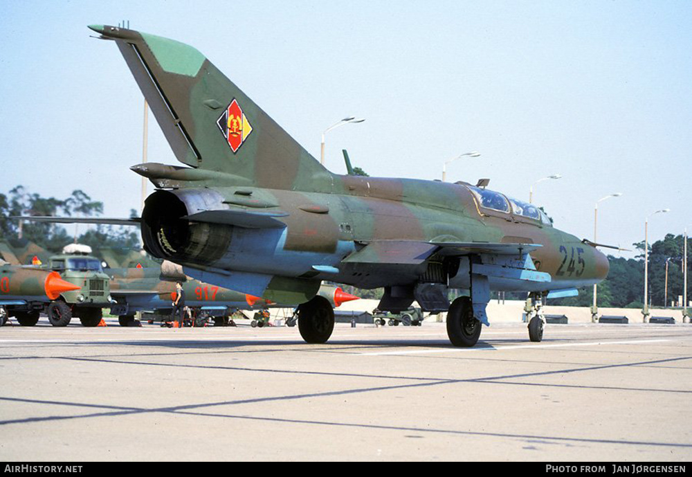 Aircraft Photo of 245 | Mikoyan-Gurevich MiG-21UM | East Germany - Air Force | AirHistory.net #625357
