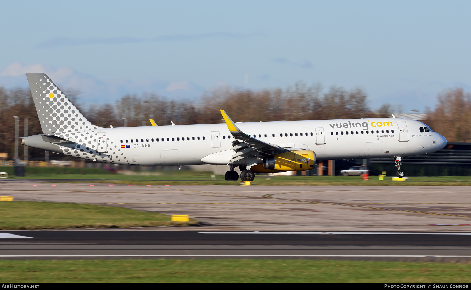 Aircraft Photo of EC-MHB | Airbus A321-231 | Vueling Airlines | AirHistory.net #625372