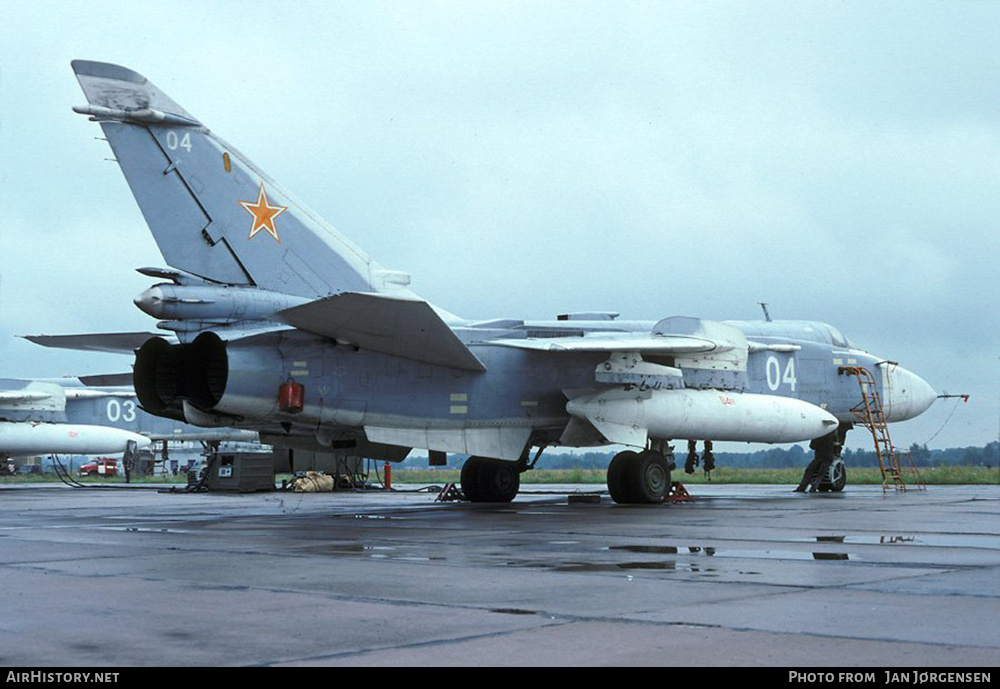 Aircraft Photo of 04 white | Sukhoi Su-24MR | Russia - Air Force | AirHistory.net #625450