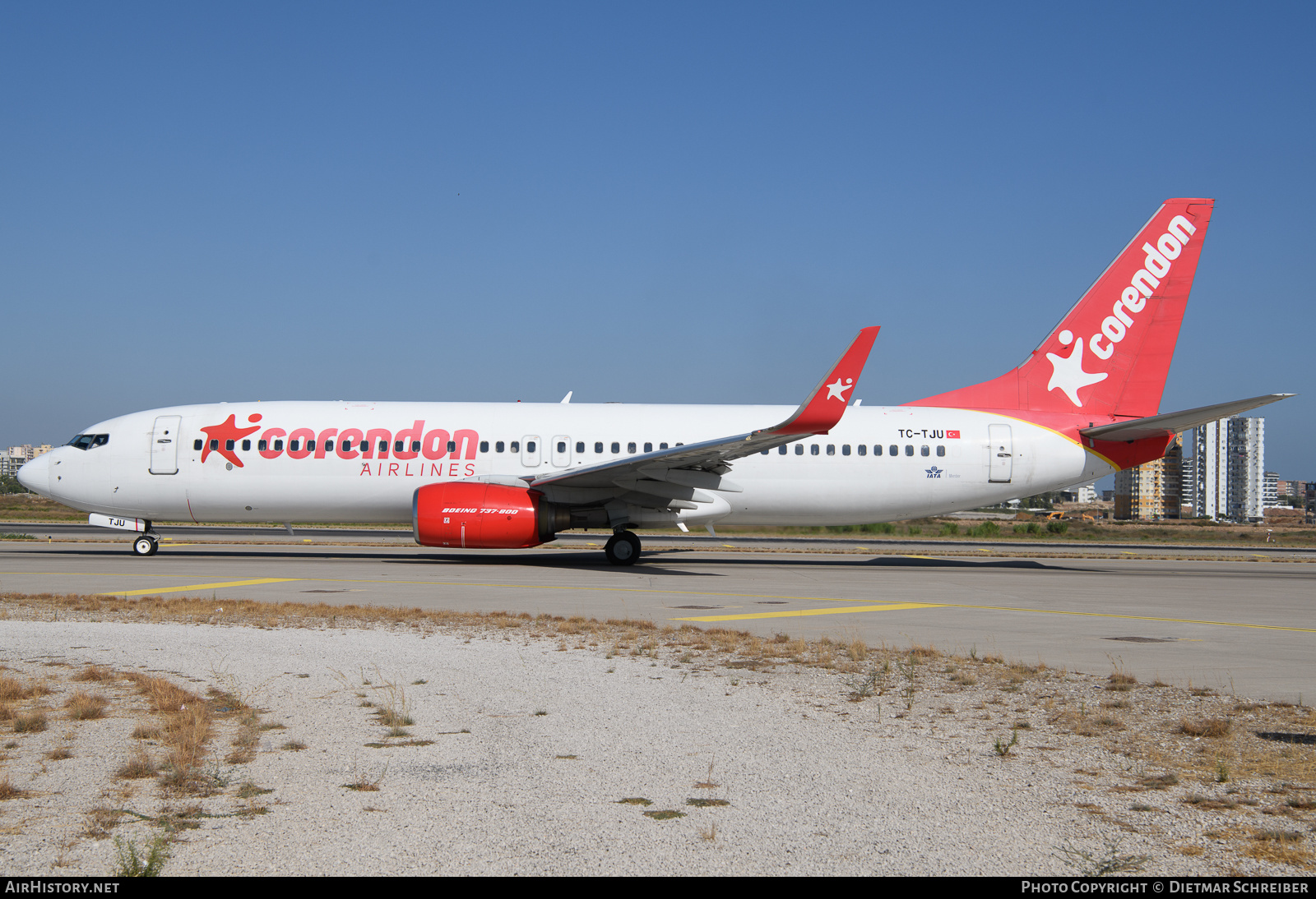 Aircraft Photo of TC-TJU | Boeing 737-8HX | Corendon Airlines | AirHistory.net #625454