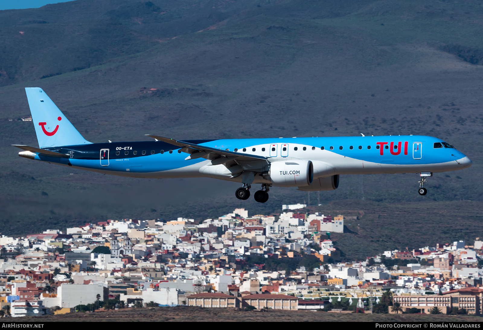 Aircraft Photo of OO-ETA | Embraer 195-E2 (ERJ-190-400) | TUI | AirHistory.net #625460