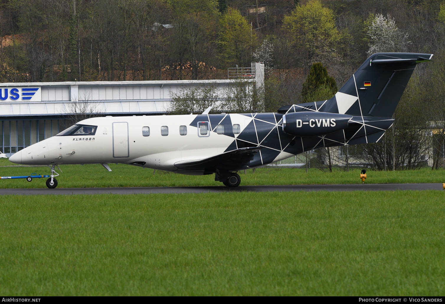 Aircraft Photo of D-CVMS | Pilatus PC-24 | Platoon Aviation | AirHistory.net #625475