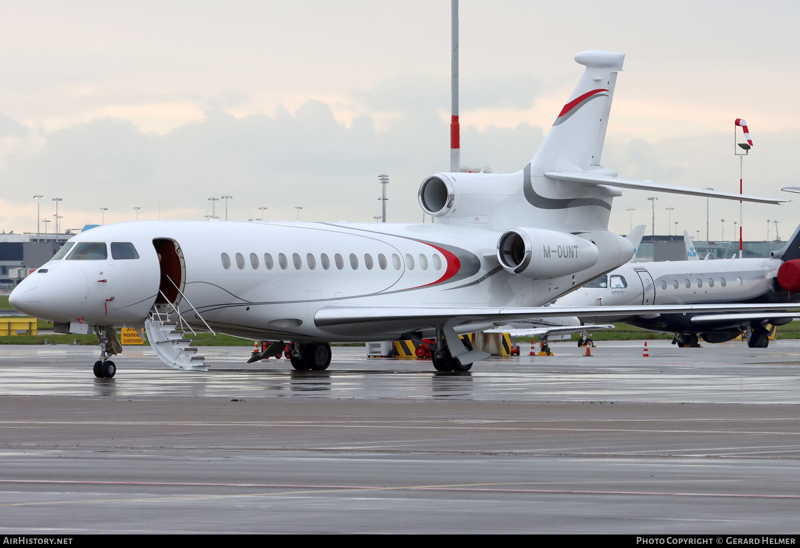 Aircraft Photo of M-OUNT | Dassault Falcon 8X | AirHistory.net #625489