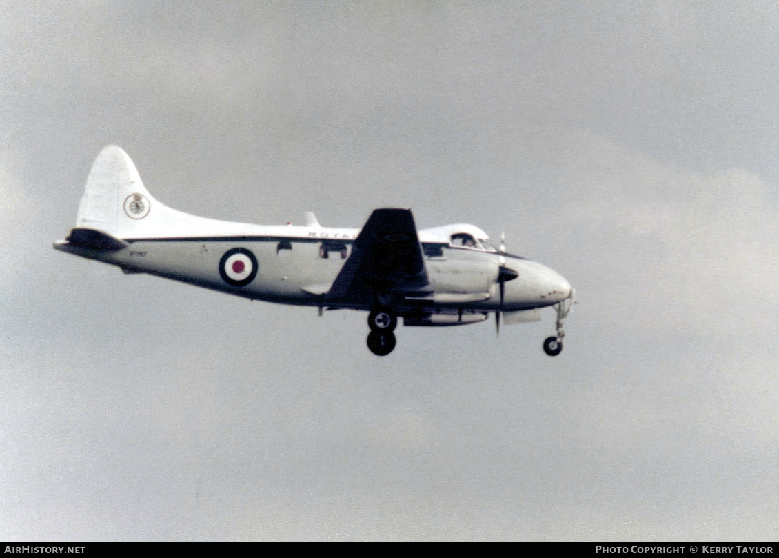 Aircraft Photo of VP967 | De Havilland D.H. 104 Devon C2/2 | UK - Navy | AirHistory.net #625586