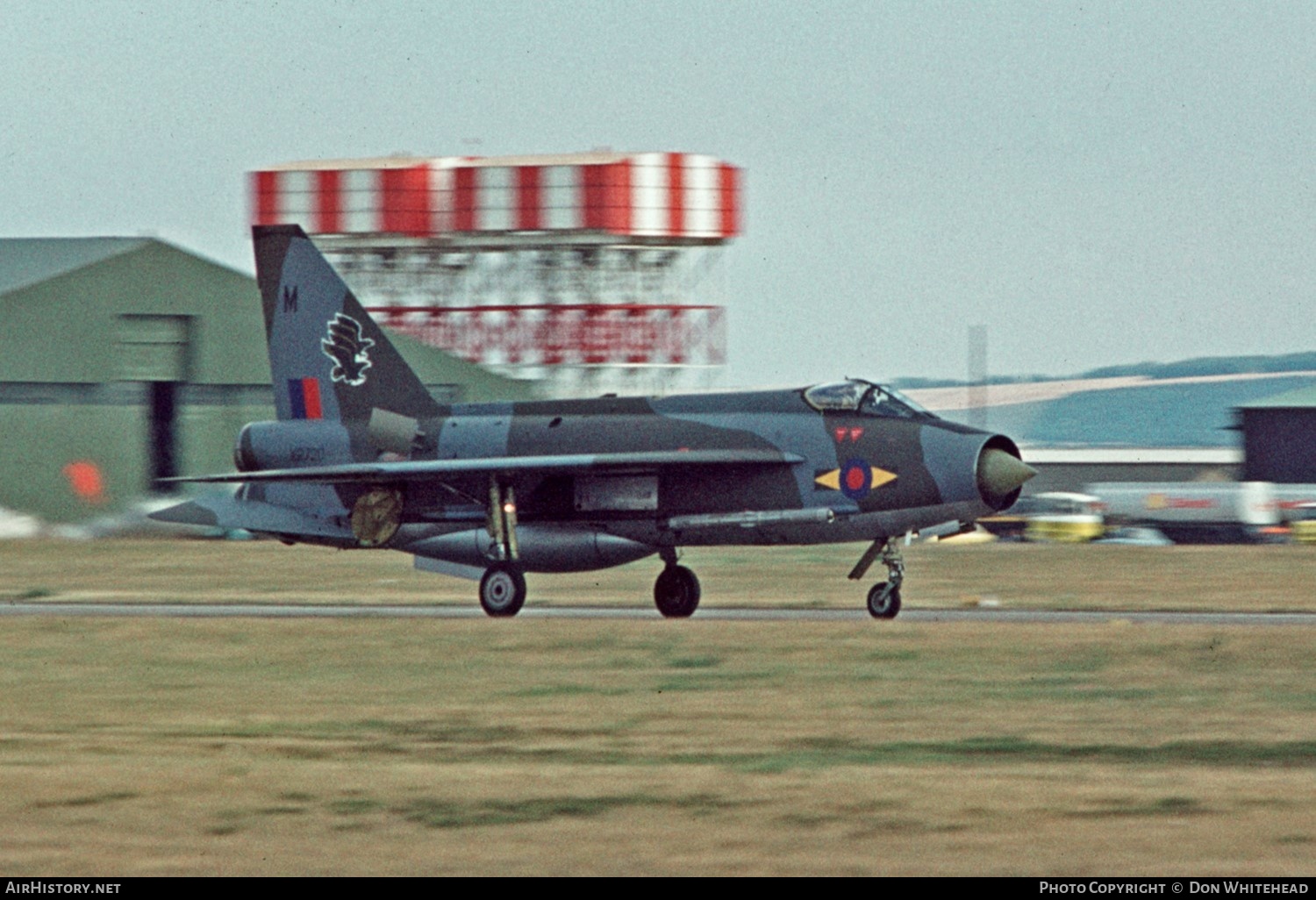Aircraft Photo of XR720 | English Electric Lightning F3 | UK - Air Force | AirHistory.net #625611