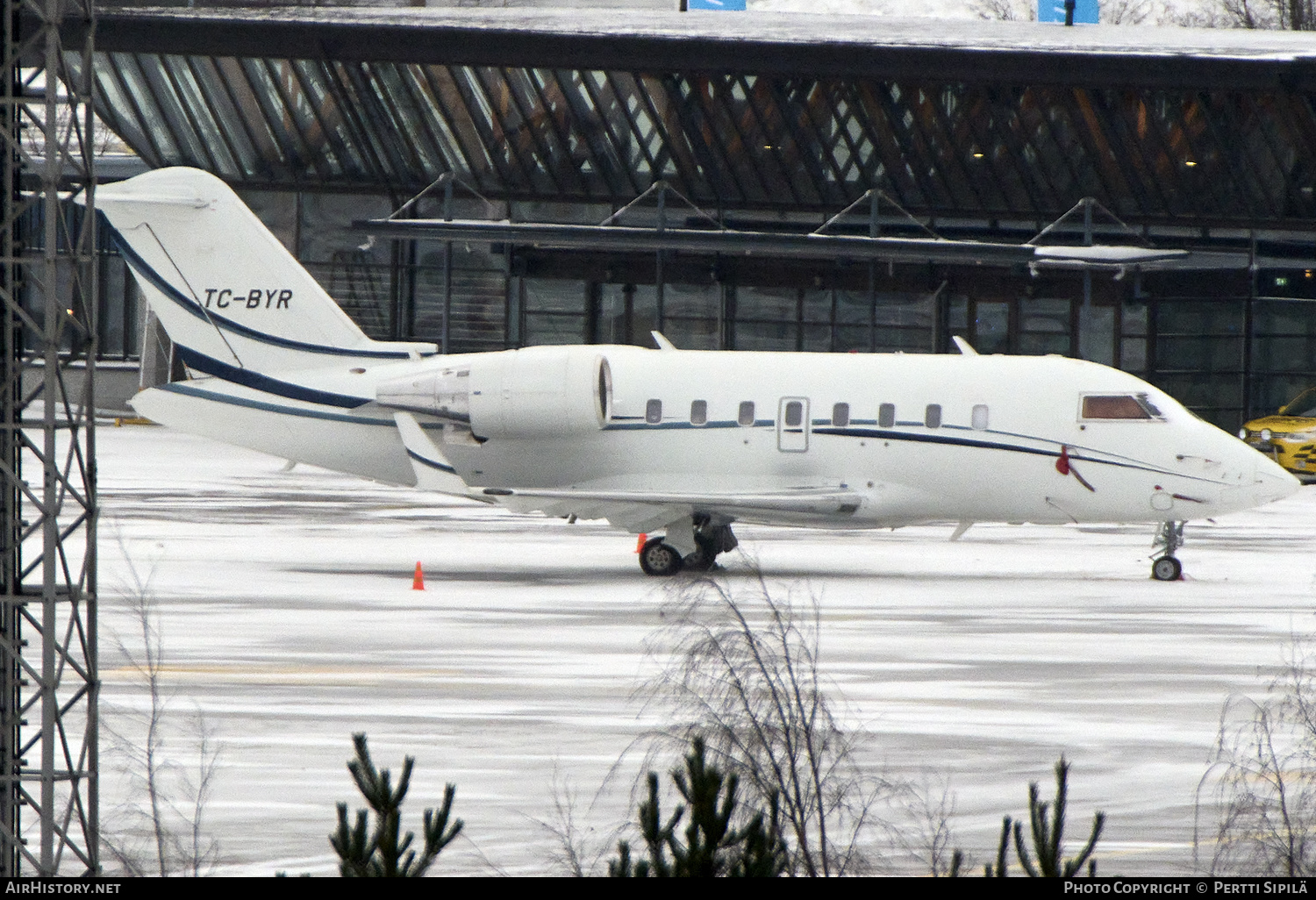 Aircraft Photo of TC-BYR | Bombardier Challenger 605 (CL-600-2B16) | AirHistory.net #625683