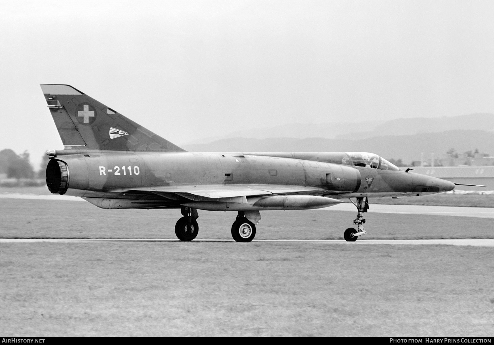 Aircraft Photo of R-2110 | Dassault Mirage IIIRS | Switzerland - Air Force | AirHistory.net #625709