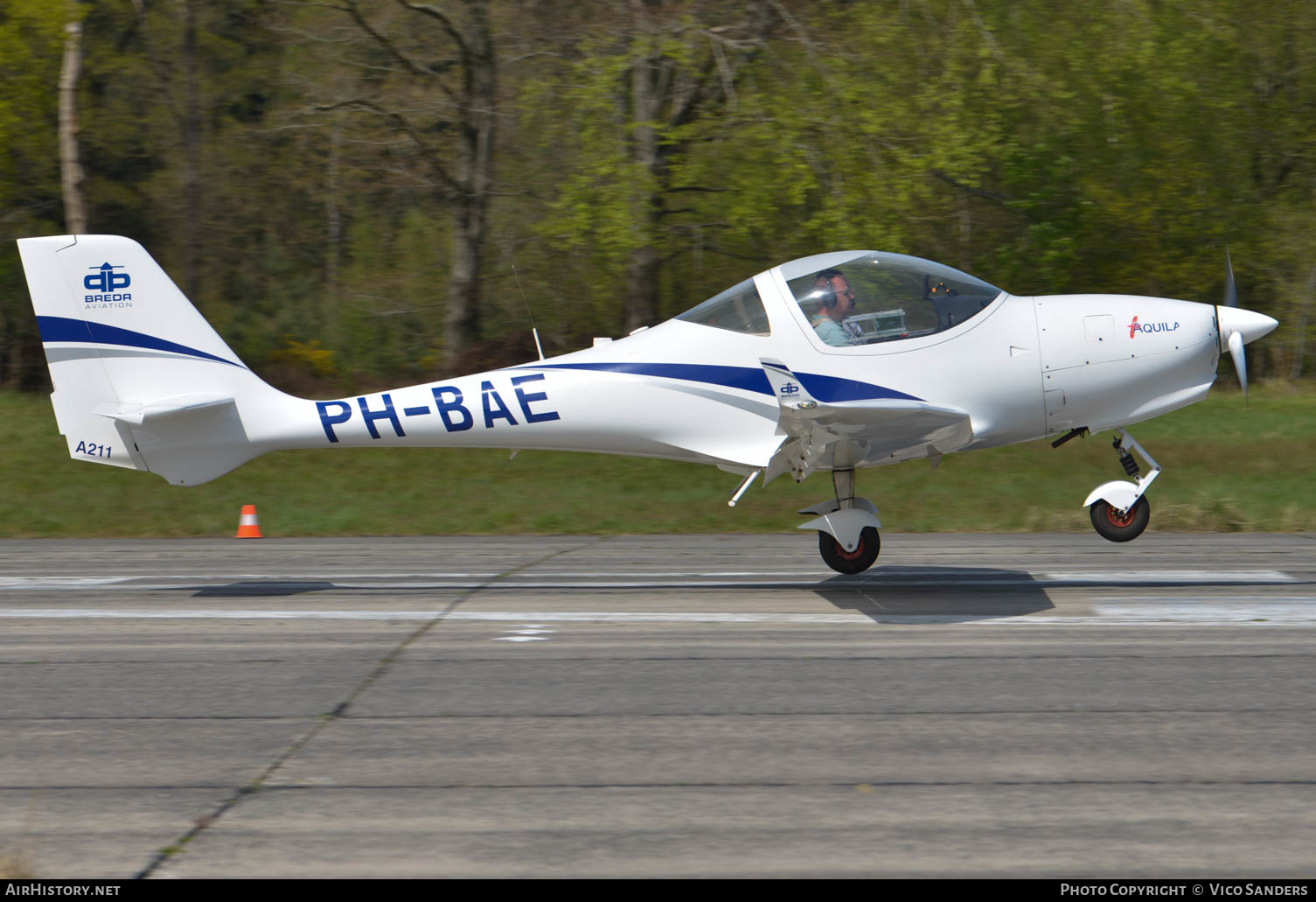 Aircraft Photo of PH-BAE | Aquila AT01-100A A211 | Breda Aviation | AirHistory.net #625715