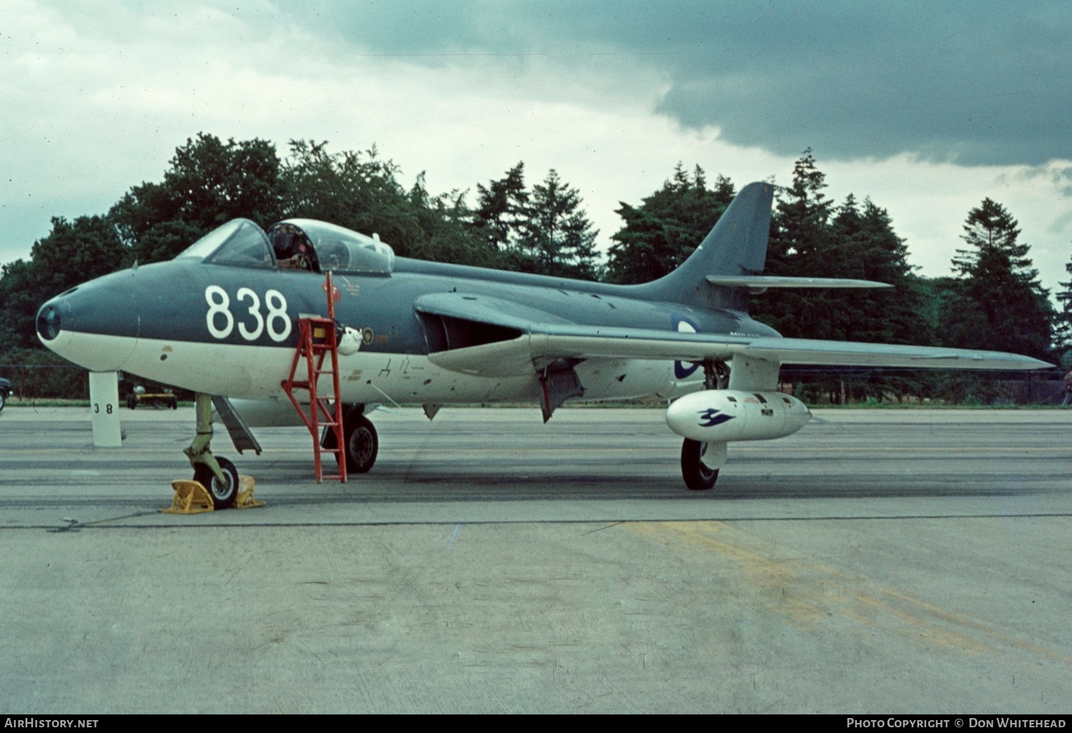 Aircraft Photo of WT806 | Hawker Hunter GA11 | UK - Navy | AirHistory.net #625796