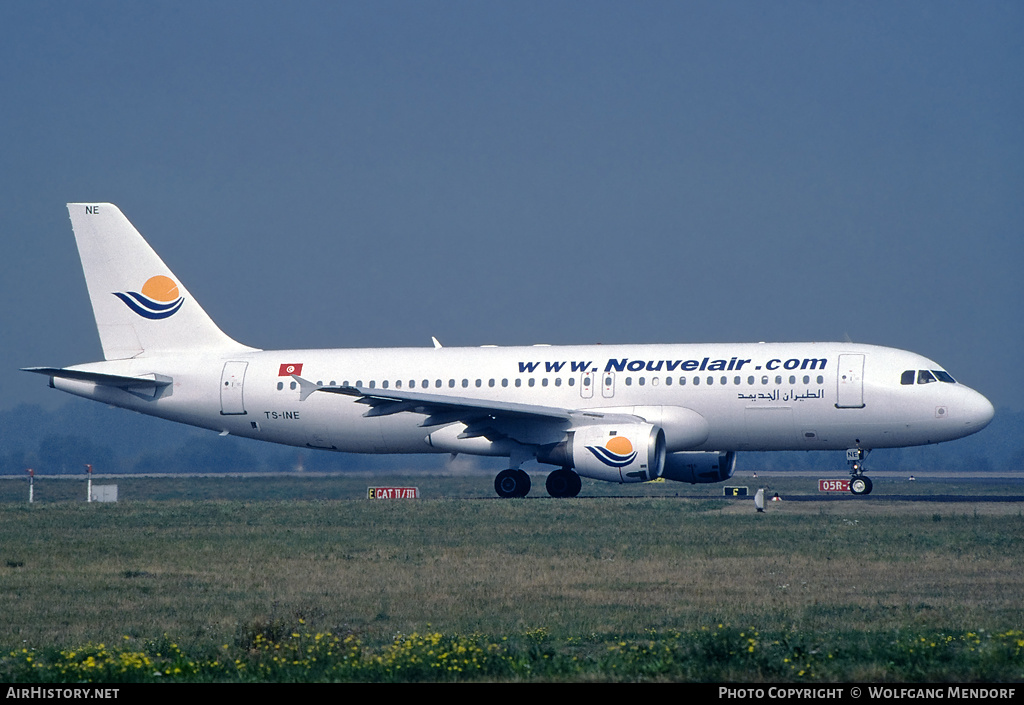 Aircraft Photo of TS-INE | Airbus A320-212 | Nouvelair Tunisie | AirHistory.net #625798