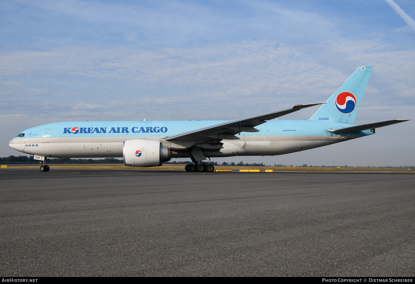 Aircraft Photo of HL8226 | Boeing 777-FB5 | Korean Air Cargo | AirHistory.net #625826