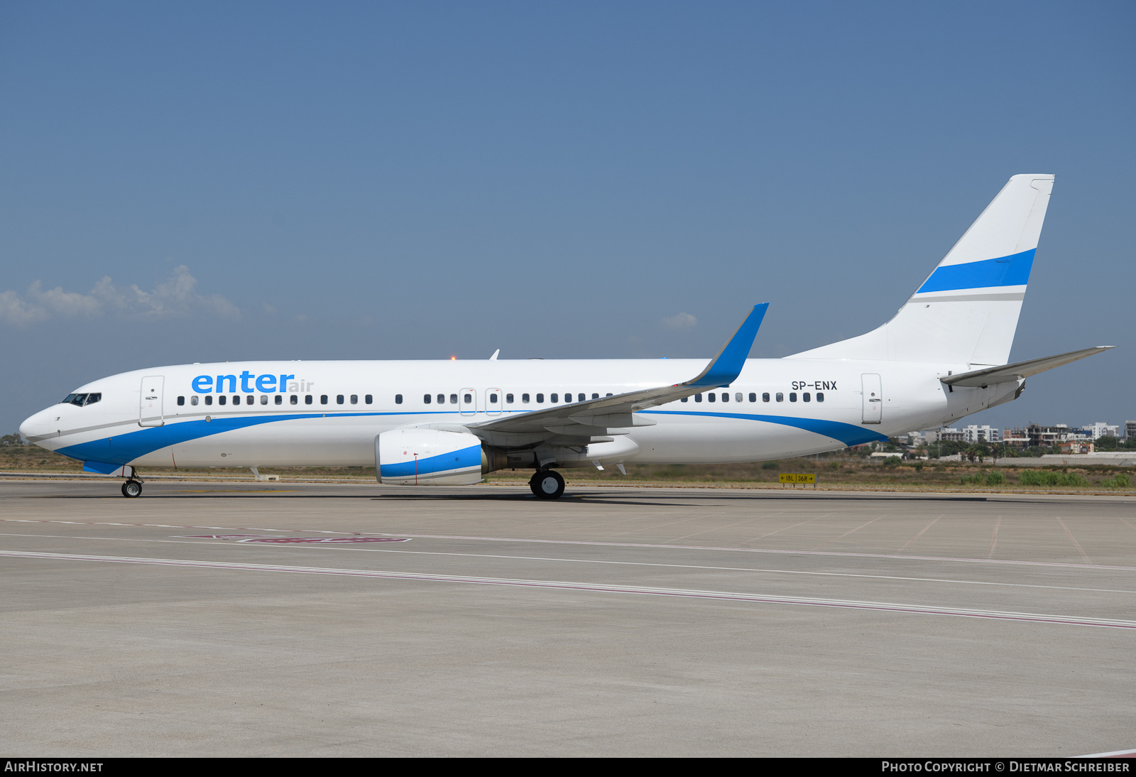 Aircraft Photo of SP-ENX | Boeing 737-8Q8 | Enter Air | AirHistory.net #625992