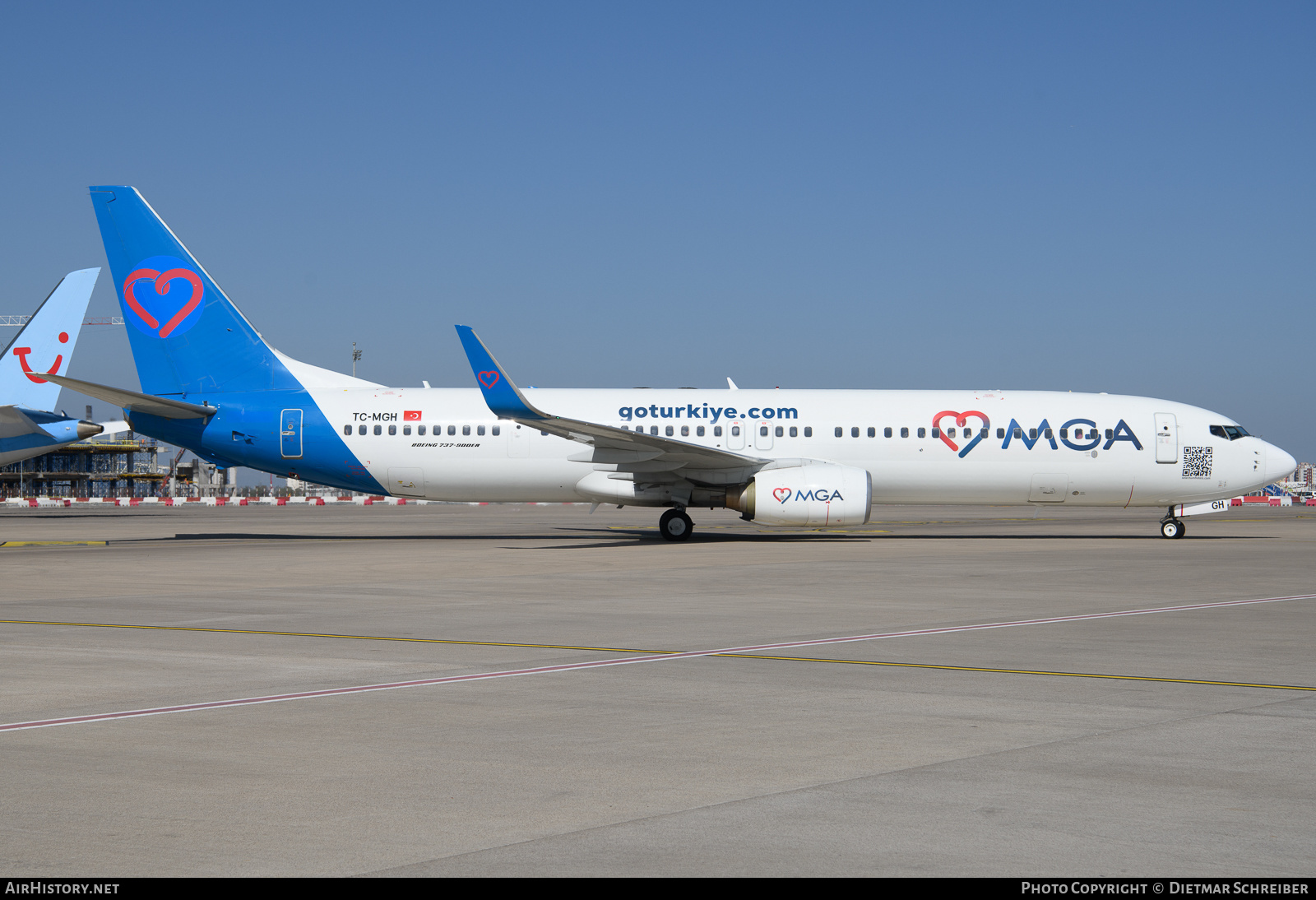 Aircraft Photo of TC-MGH | Boeing 737-94X/ER | MGA - Mavi Gok Aviation | AirHistory.net #626000