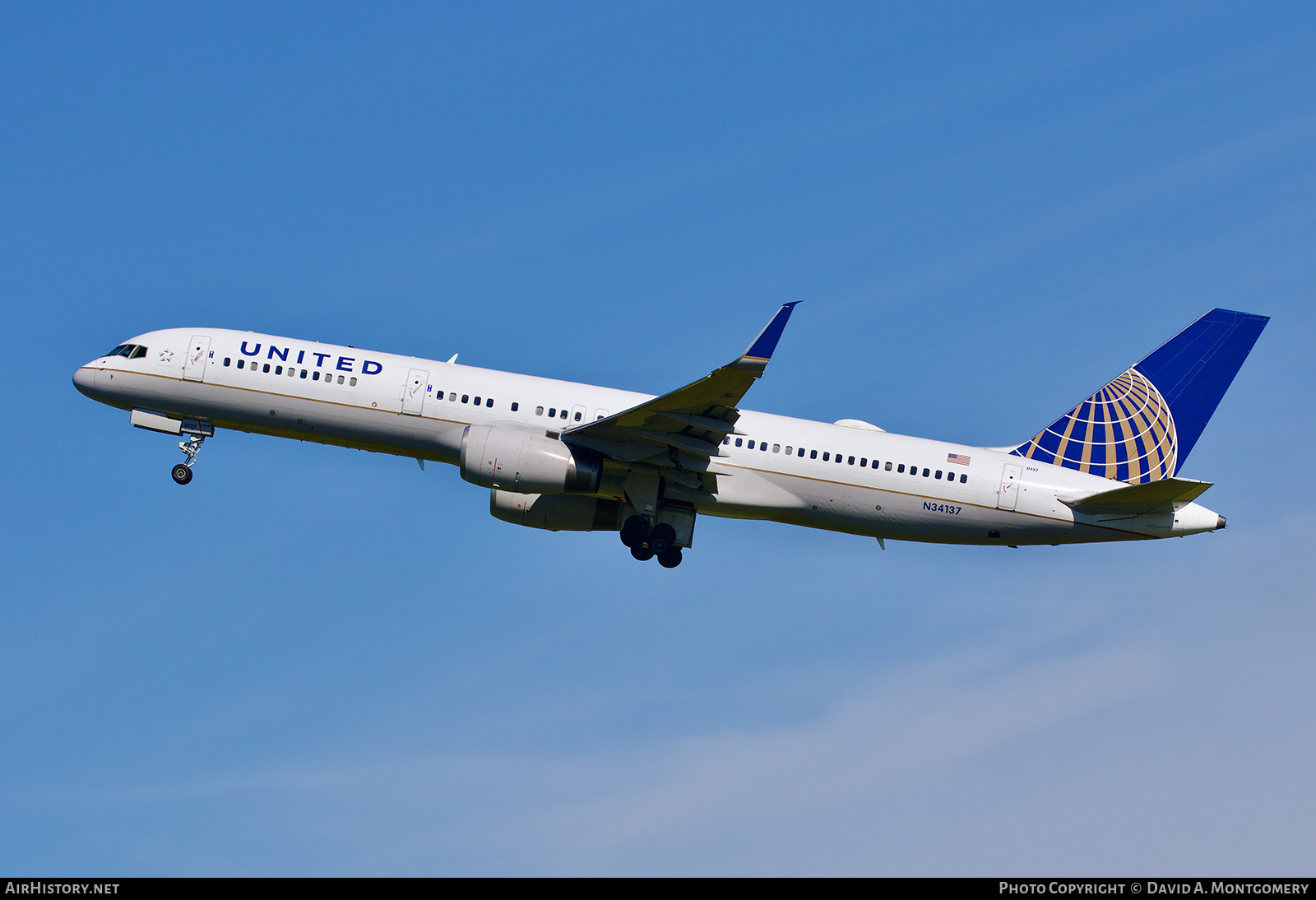 Aircraft Photo of N34137 | Boeing 757-224 | United Airlines | AirHistory.net #626121