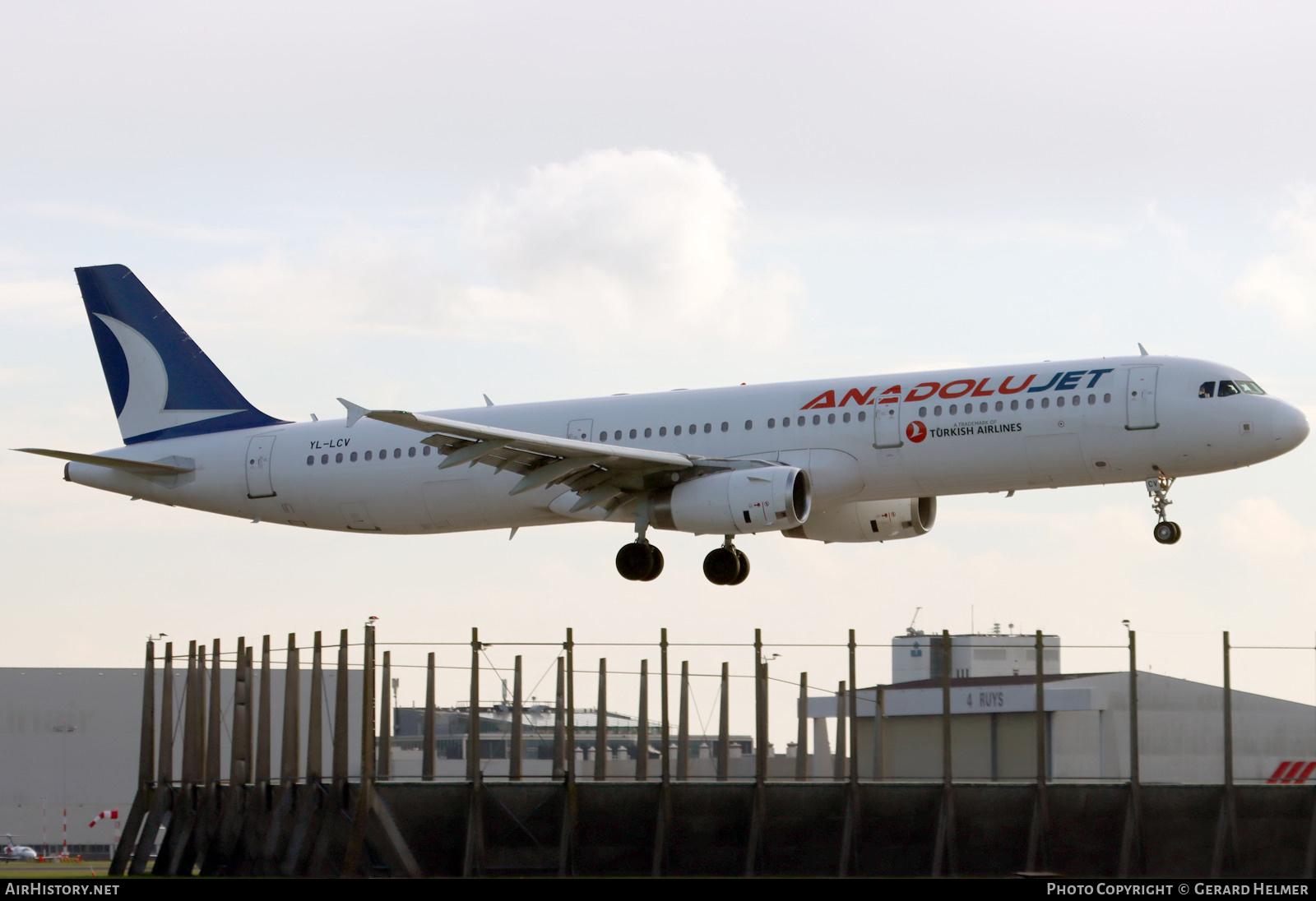Aircraft Photo of YL-LCV | Airbus A321-231 | AnadoluJet | AirHistory.net #626193
